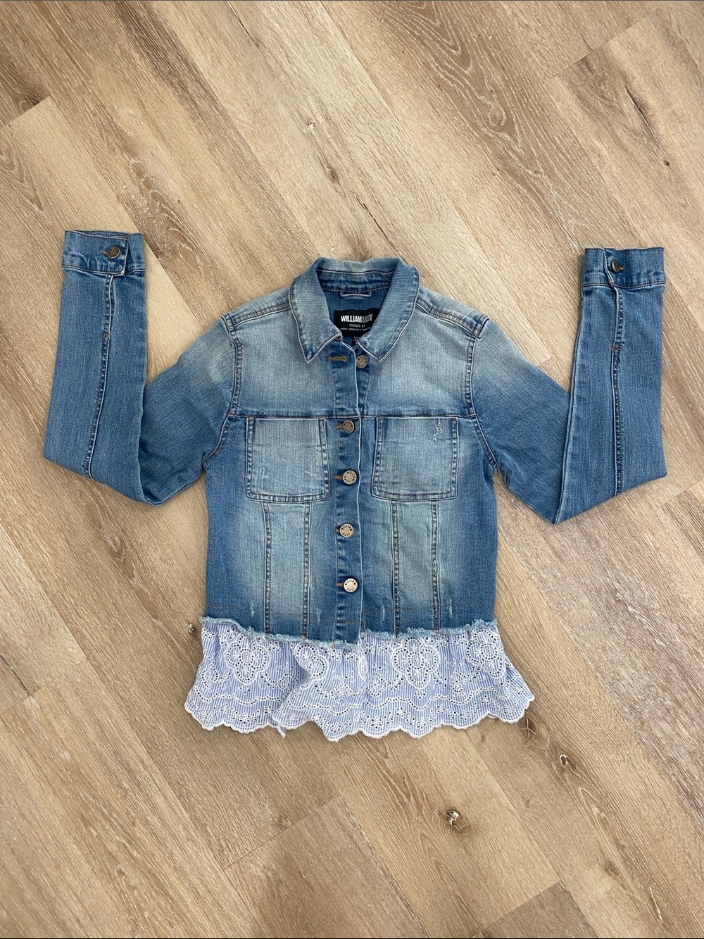 William Rast Light Blue Denim Jacket with White Lace Hem Justin Timberlake XS ✨